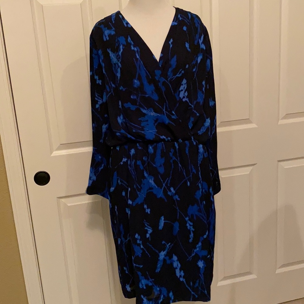 Banana Republic Long-Sleeve Dress w/ Pockets